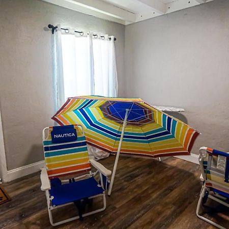 클리어워터 Elegant Cozy Oasis On A Traffic Free Street 빌라 외부 사진