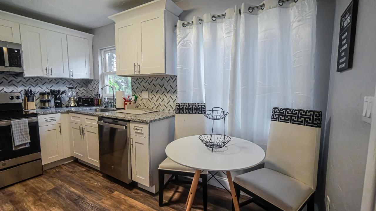 클리어워터 Elegant Cozy Oasis On A Traffic Free Street 빌라 외부 사진